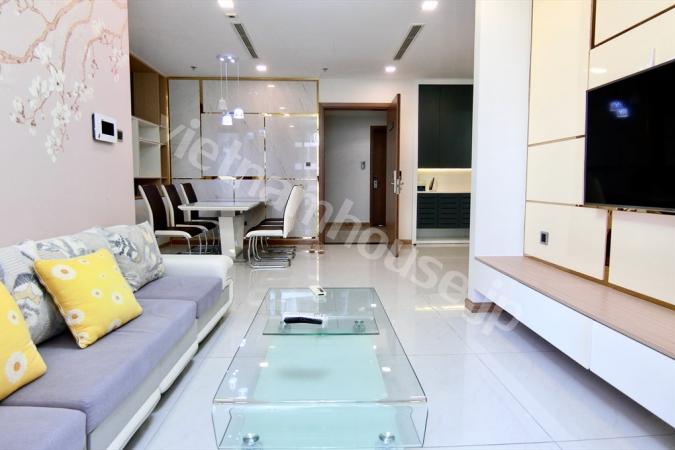 Đầy đủ nội thất cho căn hộ Vinhomes cùng 2 phòng ngủ
