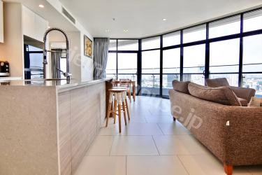 Nice-looking City Garden condominium