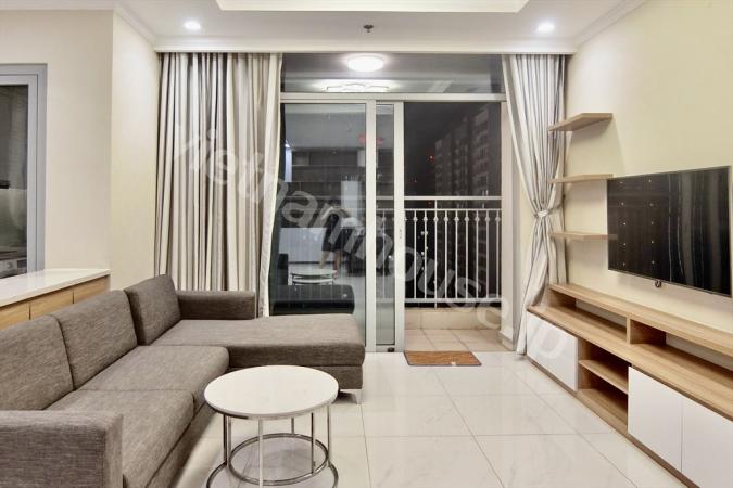 Ban đêm huyền ảo tại chung cư 3 phòng ngủ