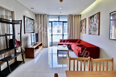 Discover a very private world of contemporary style