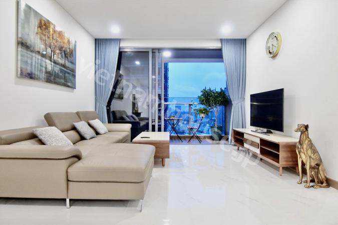 Night time at Sunwah Pearl