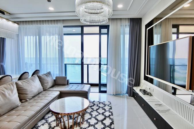 ゴージャスな内装とハイクラス家電付きの2ベッドルーム