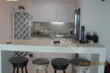 Nice decoration 2 bedrooms in Manor 2