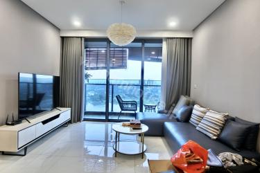 リバービューとシックテイストの3ベッドルーム