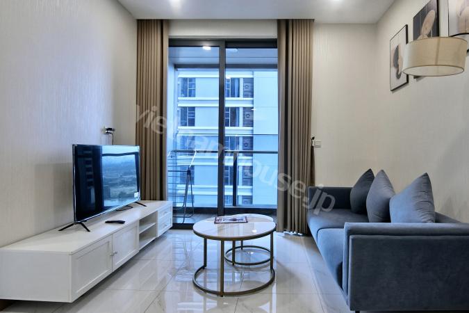 Cool and Simple 1-bedroom apartment