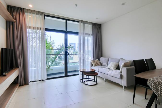 Simple 1-bedroom at City Garden