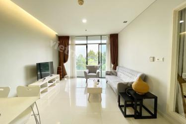 Stylish apartment for lease in City garden