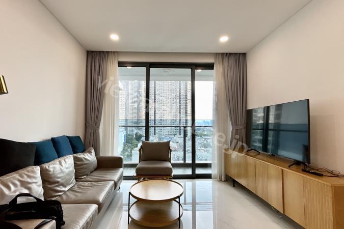 サンワパール：2つのバスタブを完備した、ダークトーンの気品溢れる贅沢な2LDK