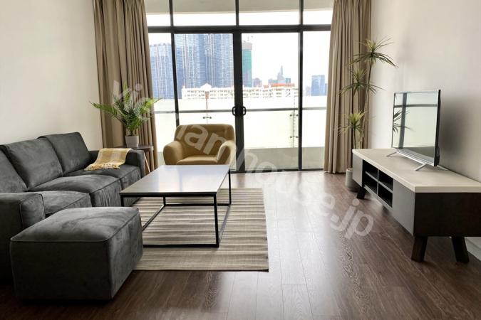 Elegant and spacious apartment in City Garden