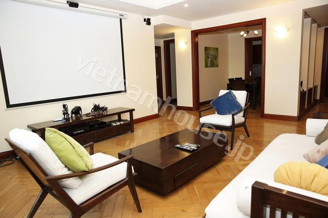 Một vẻ đẹp không lời nào diễn tả nỗi với căn hộ The Manor