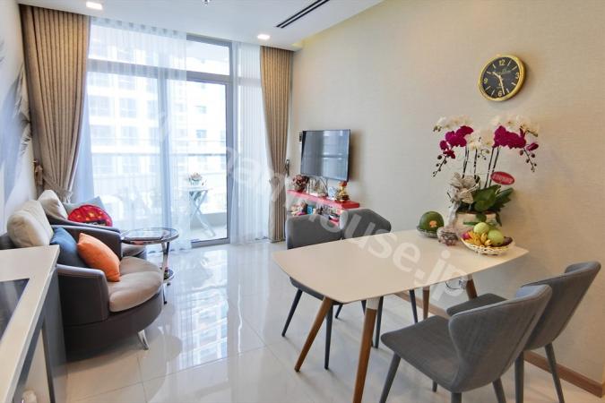 Đáng yêu với căn hộ được trang hoàng lộng lẫy tại Vinhomes