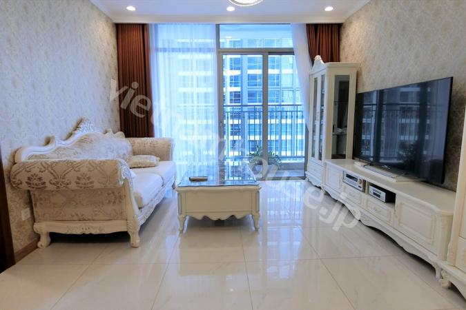 Sống tại căn hộ Vinhomes như một gia đình quý tộc