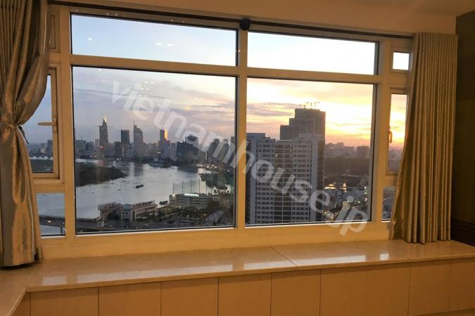 Four-bedroom Saigon Pearl apartment with river view