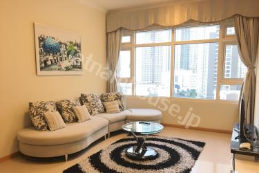 曲線が可愛いらしいお部屋