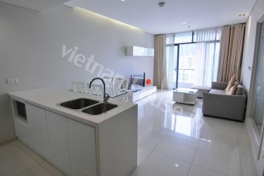 Ventilated apartment on high floor