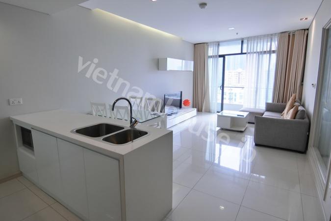 Ventilated apartment on high floor