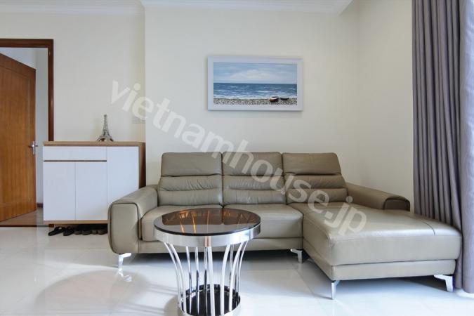 Nổi bật với tầm nhìn hướng tới sông Sài Gòn từ ban công của căn hộ Vinhomes