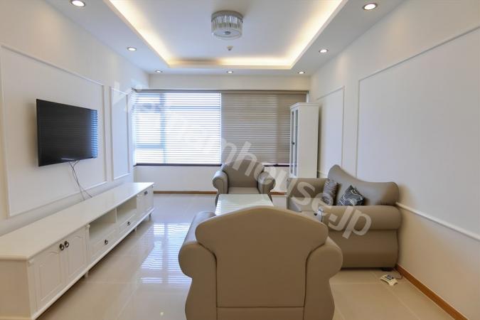 The central appartment is full the sunshine, come to the center of Ho Chi Minh City just 5 minutes