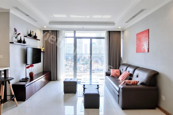 Cuộc đi dạo thú vị dọc bờ sông Sài Gòn tại Vinhomes Central Park