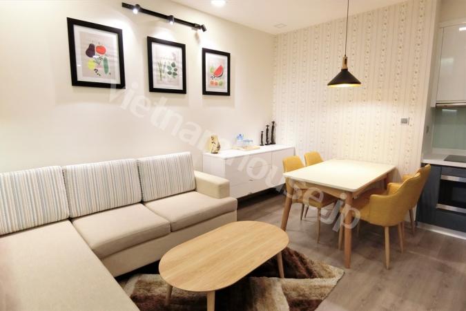 Căn hộ xinh xắn, hiện đại ngay tại lầu cao tòa nhà Vinhomes