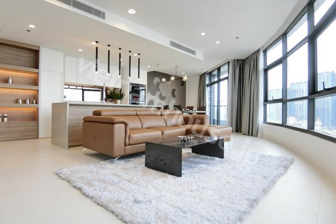 High-floor City Garden apartment with great imported furniture