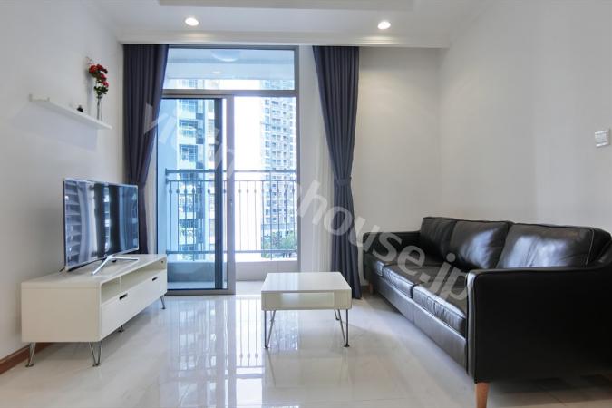 Hai phòng ngủ lộng lẫy cùng bồn tắm nằm tại Vinhomes