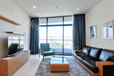 Boasting light-filled furniture of City Garden