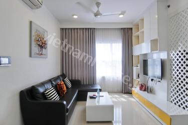 Sunshine over the apartment in Sunrise City