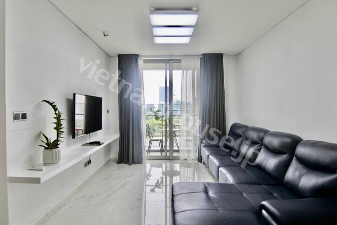 Sophisticated 3-Bedroom Midtown Apartment with Blue Hues