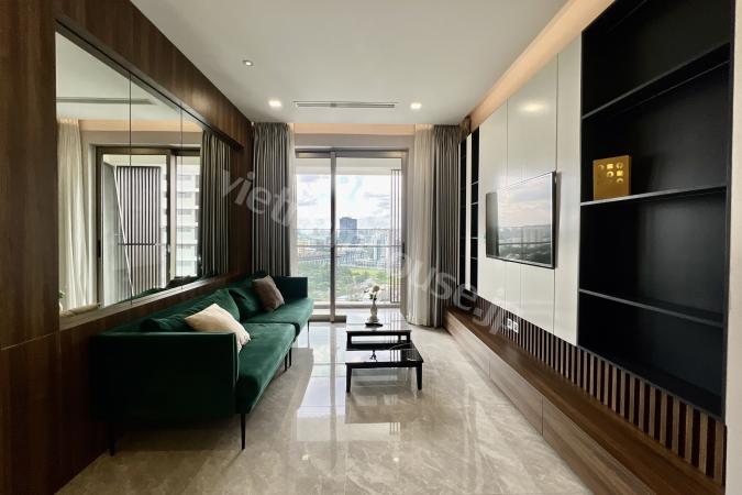 Cozy design in a spacious 3-bedroom apartment at Midtown