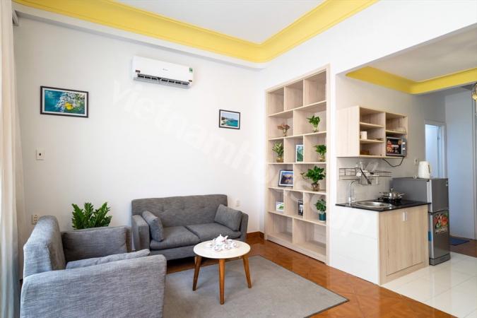 Reveal hidden gem in District 1 alley