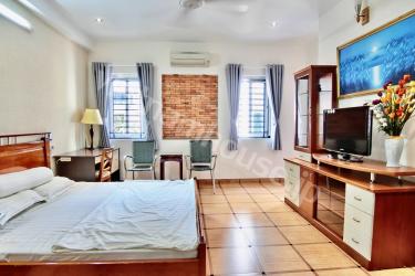 Studio apartment covering everything in the rental price