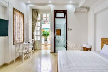 One-bedroom apartment with decent price