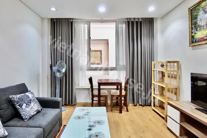 Simply modern interior APT on quiet alley