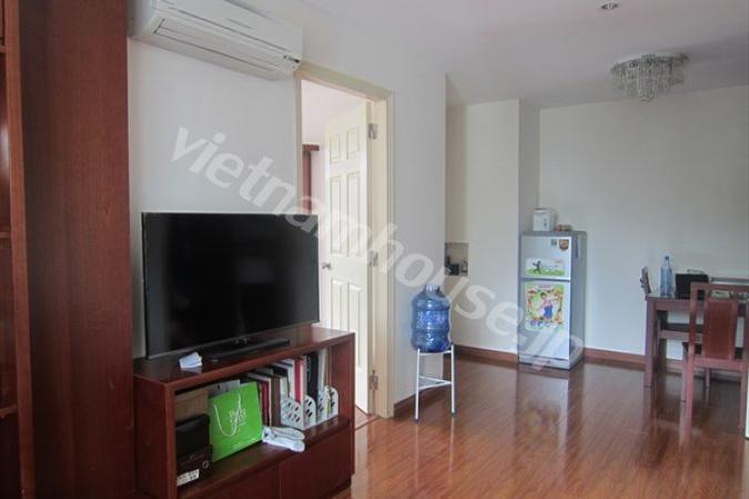 公園側のバスタブ付きサービスAPT