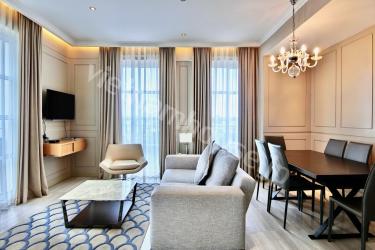 Spacious serviced apartment in high-class building