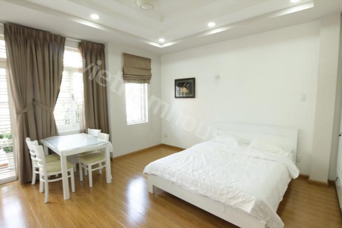 Brand new breezy Studio in District 1