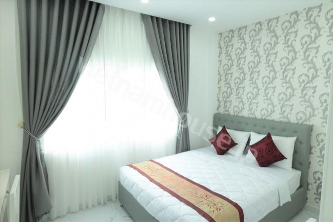 白基調のコンパクトサービスアパート