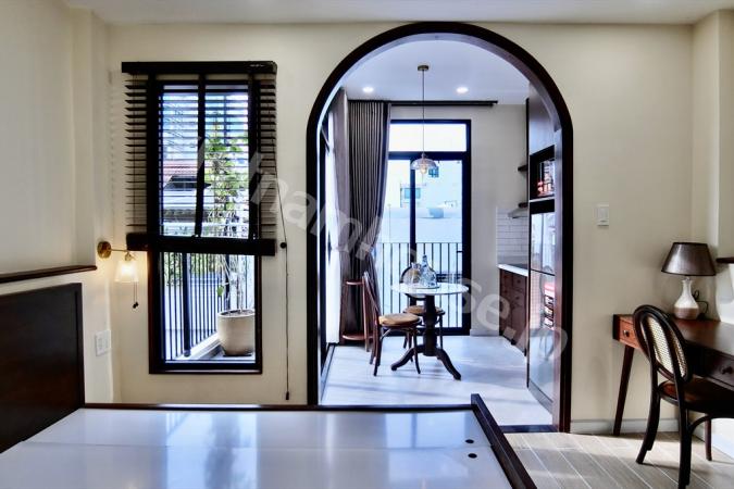 アーチが掛かった可愛いお部屋