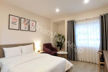 Another stunning day in paradise located in quiet alley