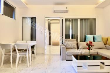 Top floor serviced apartment with big balcony