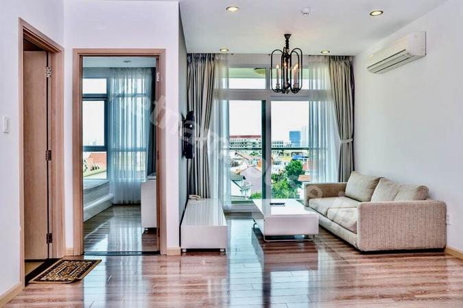 One bedroom apartment with large space