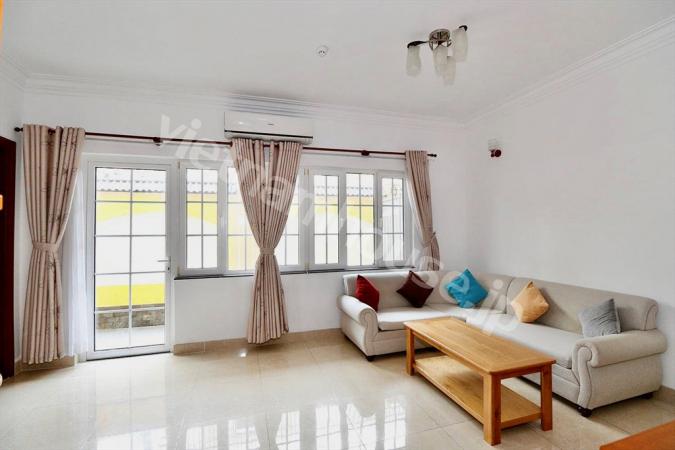 Rooftop swimming pool in serviced apartment