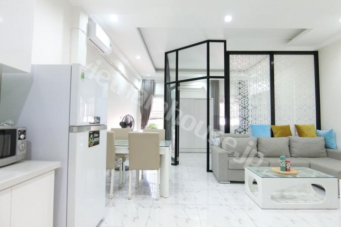 Easy life at apartment with big balcony in Thao Dien, D2