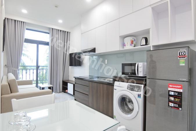 A stunning apartment and its magnificent green view