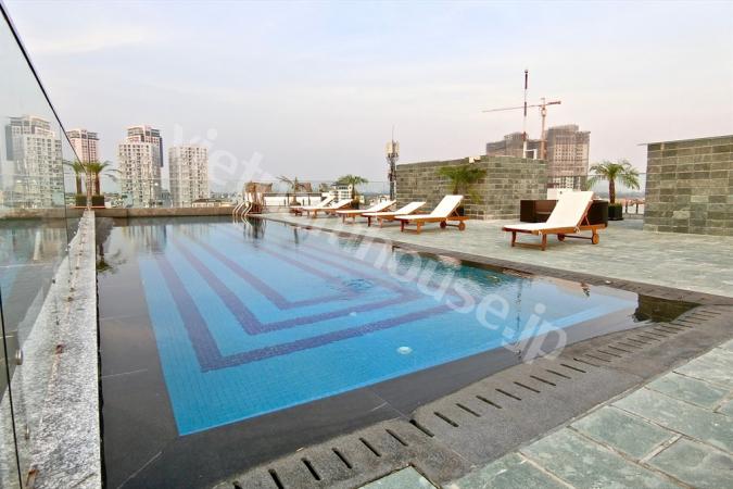 Gorgeous view at sunset right in serviced apartment