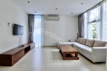 コスパ最高！2ベッドルームのリビングゆったりサービスアパート