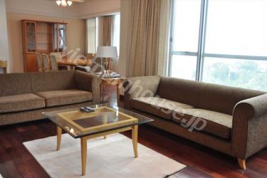 3区最上階のテラス付きサービスアパート