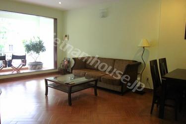 Nice Serviced Apartment on Ho Xuan Huong Street