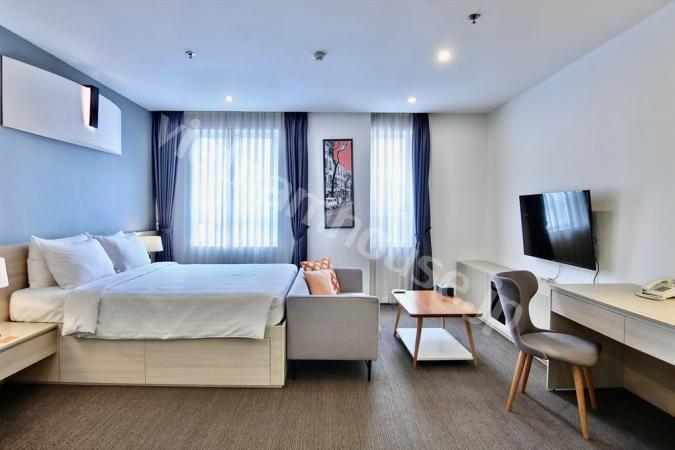 Elegant studio apartment at District 3